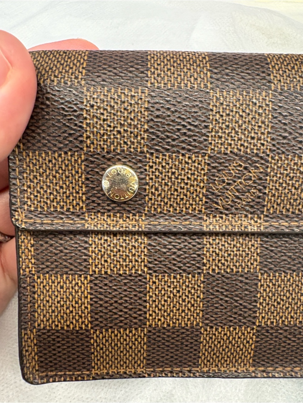 Louis Vuitton - Damiere Eben Compact Wallet - Picture 3 of 12